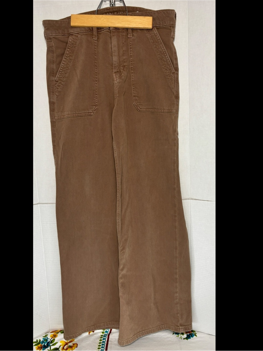 American Eagle Outfitters Super High Rise Baggy Wide-Leg Brown Pants FLAWED